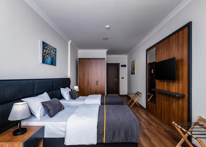 Sh Business * İzmir