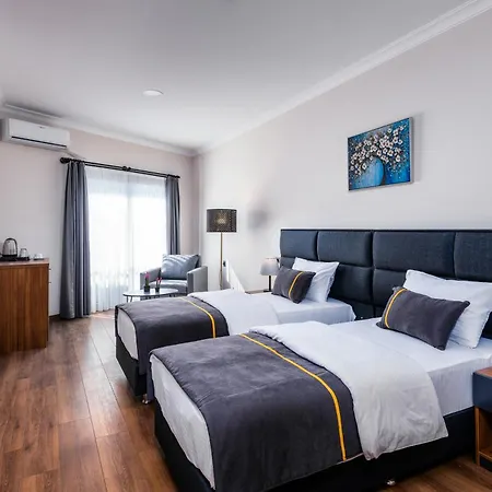 Sh Business Izmir